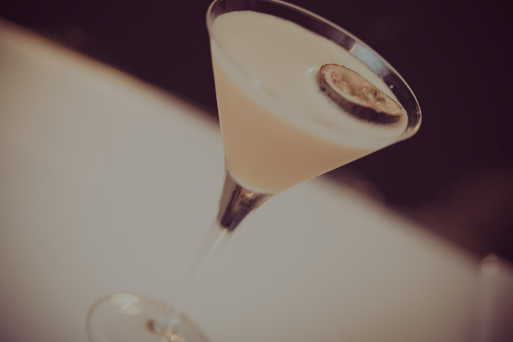 tango bar santorini champagne 1